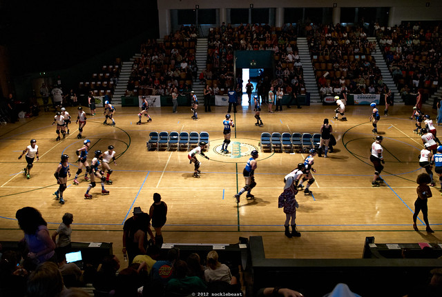 the Santa Cruz Civic Auditorium as a venue for roller derby