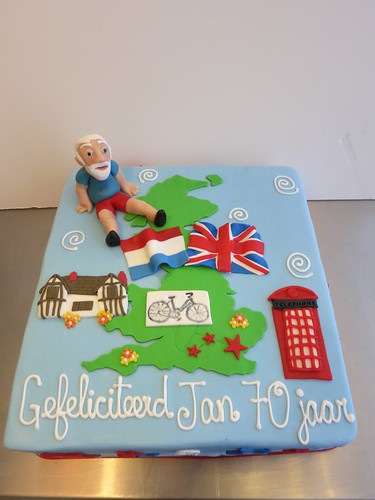 Bike Holiday Birthday Cake by CAKE Amsterdam - Cakes by ZOBOT
