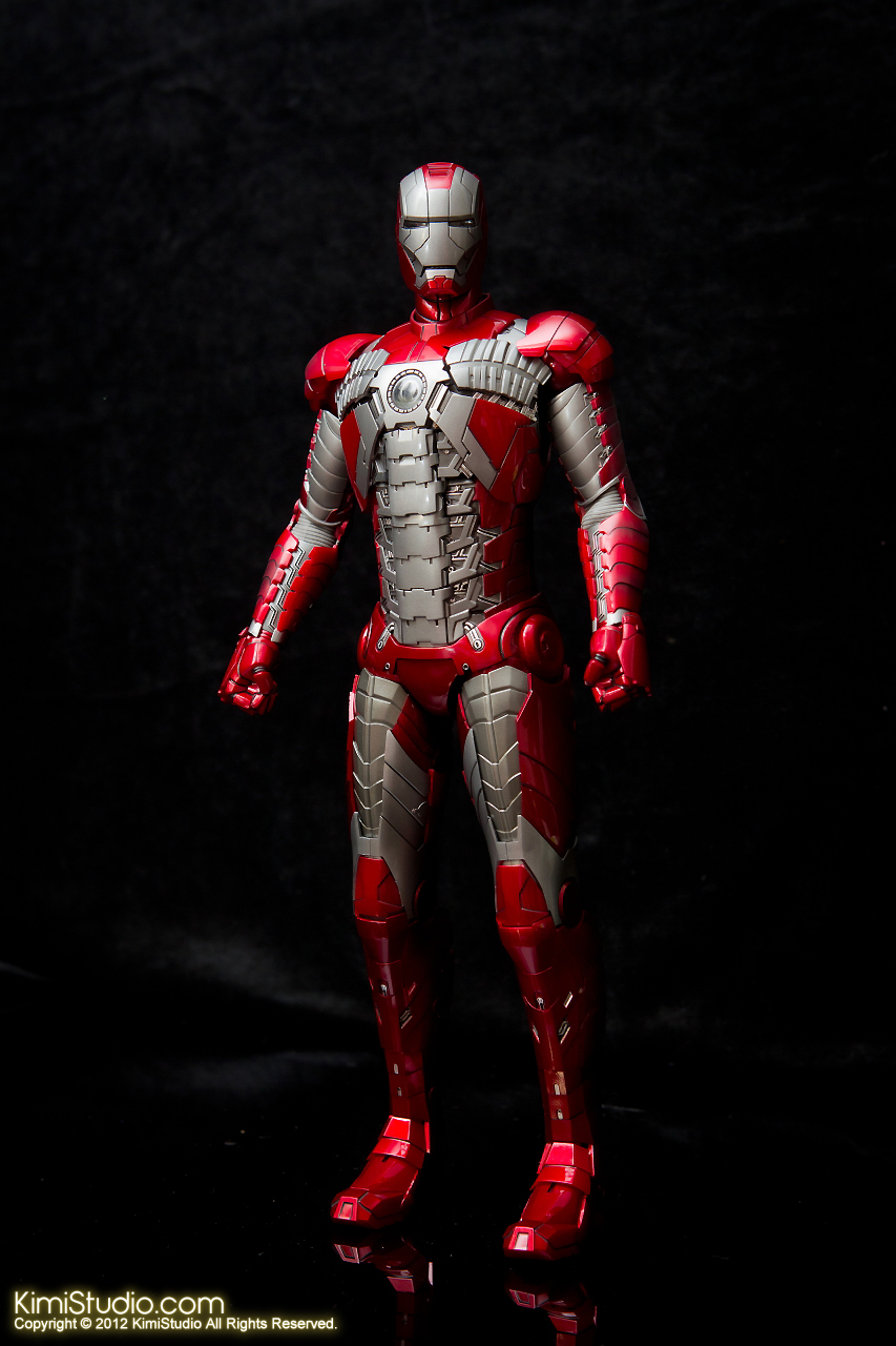2012.09.01 Hot Toys Iron Man Mark V-005