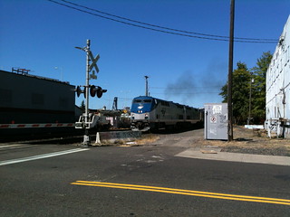 The southbound Coast Starlight charges towards the Stark Street crossing