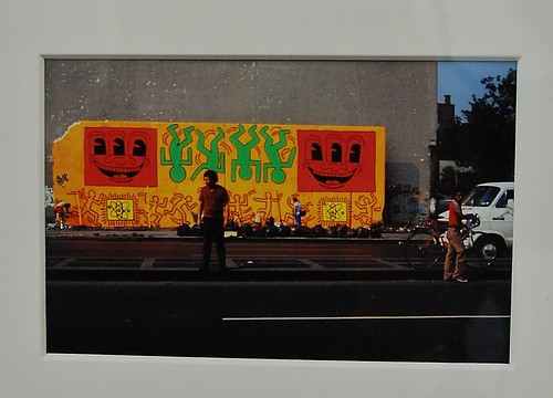 Haring's Bowery/Houston Mural 1982 Photo by Tseng Kwong Chi