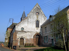 Lucheux (église et ancien presbytère) 1