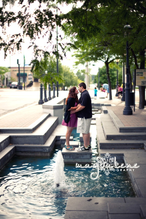 green bay depere wi engagement portrait pictures