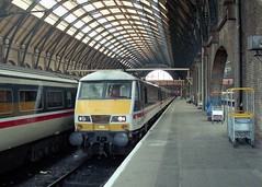 Class 90s on ECML passenger services