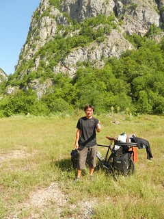 Ryo from Japan recovered his bike after is was being stolen in Belgrade