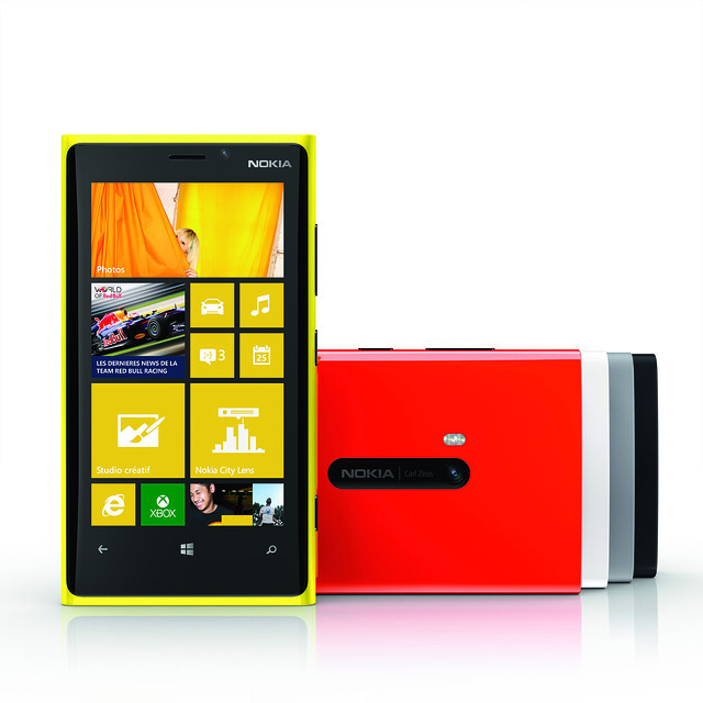 Nouveau Nokia Lumia 920 avec Windows Phone 8