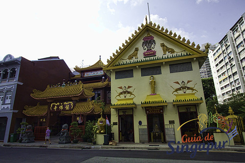 Sakya Muni Buddha Gaya Temple, Little India, Singapore