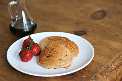 whole wheat strawberry and oat pancakes