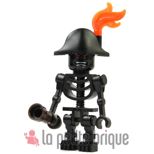 Minifig Lego Custom Black Skull Pirate by La Petite Brique