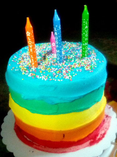 Birthday Presents - cake by BBQAddicts