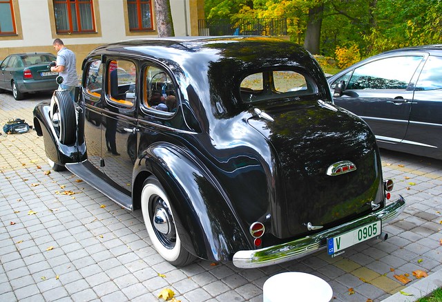 ХрПГЧ #287: Немного Праги, а также автомобиль 1939 г. SAM_1911