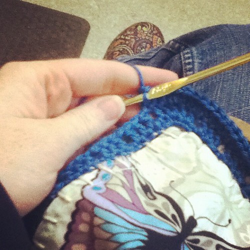 Crocheting while I wait for my studded tires to be put on because I'm #notgoingtosewingsummit