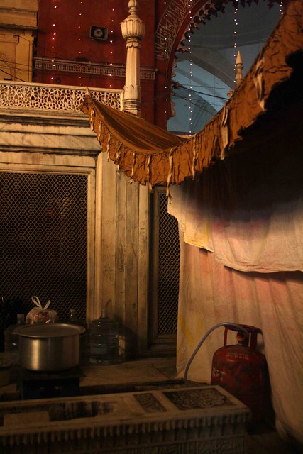 City Faith - Ghusal Sharif, Hazrat Nizamuddin Dargah