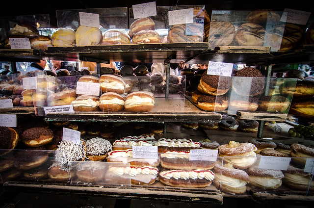 camden lock london donuts food pastries 