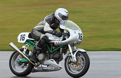 Ducati Desmo Due Hottrax Snetterton