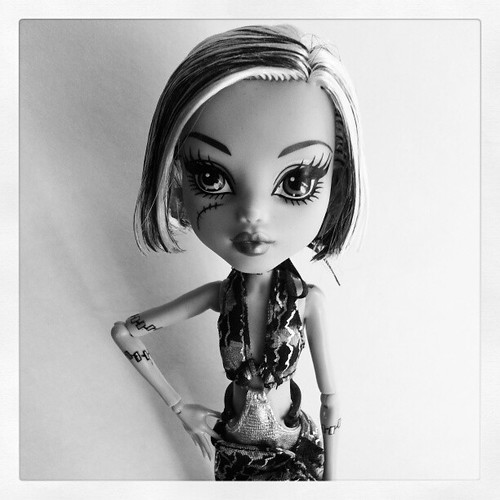 13/365 - Skull Shores B & W Frankie in Black in White by Among the Dolls