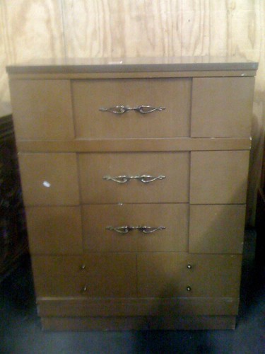 chest of drawers 70s before 02
