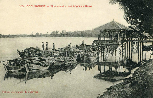 Freight boats on the river THU-DAU-MOT 1900's