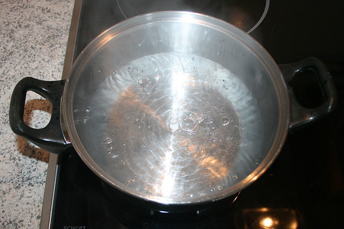 26 - Wasser zum kochen bringen / Cook water