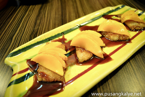fried suman and mangoes @sentro