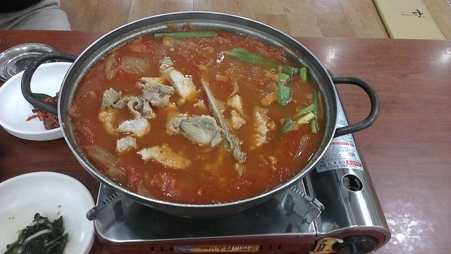 美津餐廳吃泡菜鍋