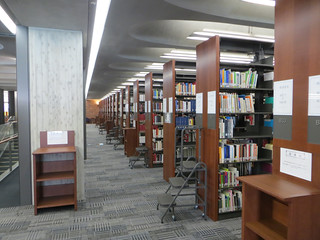 立教大学図書館新館