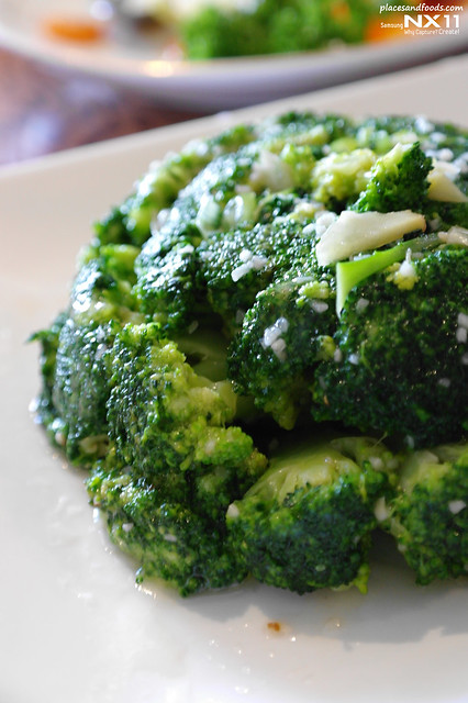 awu broccoli with garlic
