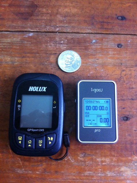 igotU單車暨旅遊專用電腦GT-820Pro與HOLUX PGSPORT245比較大小