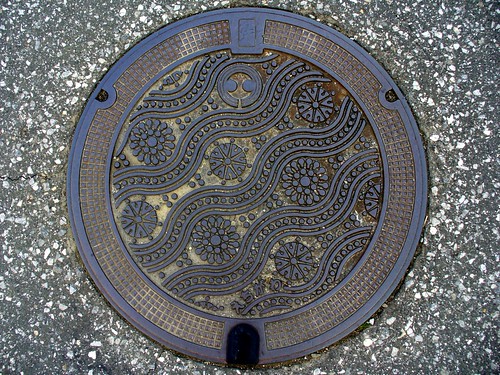 Echigawa town Shiga pref, manhole cover （滋賀県愛知川町のマンホール）