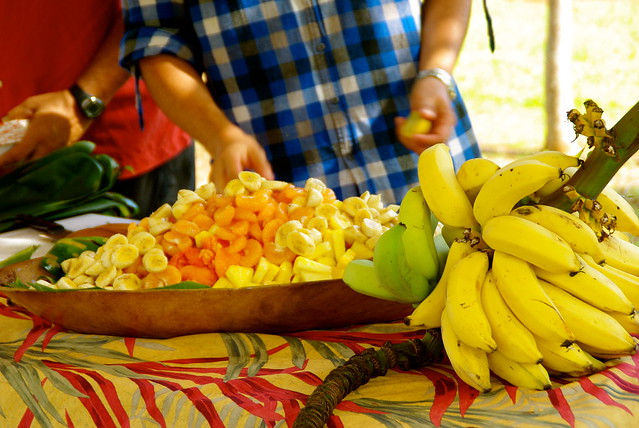 fruit bowl with tasting tour in kauai