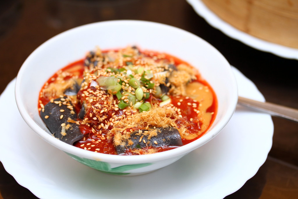 Mouth Restaurant: Squid Ink Chee Cheong Fun