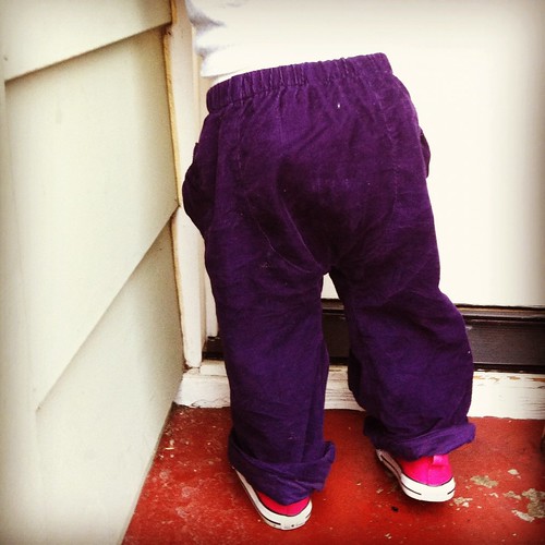 Big butt baby pants with puppet show pockets