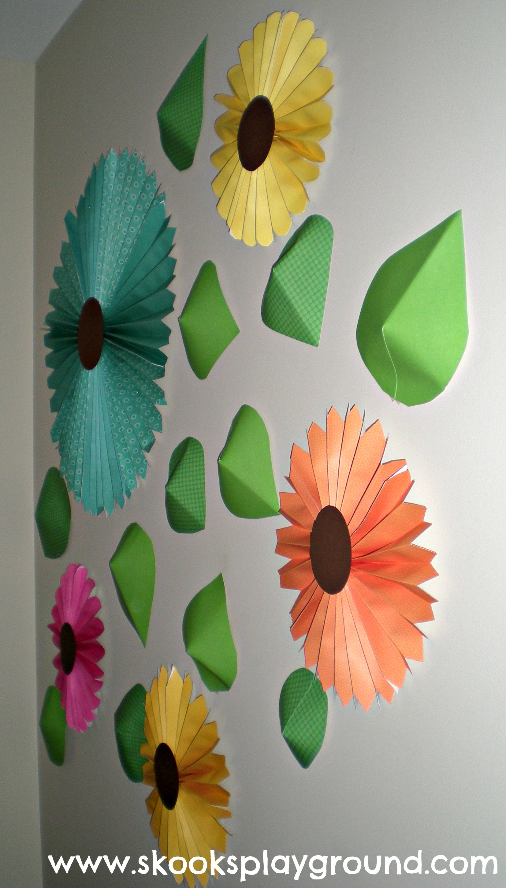 Accordian Wall Flowers - Side View
