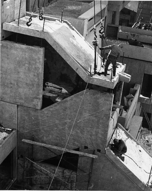 Habitat67 construction 1964-1967