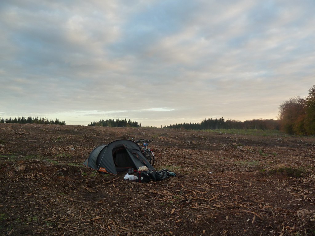 Campament desolat, prop de Guedine (Bèlgica)