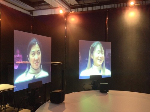 MM-Space:次世代ビデオ会議のための会話場再構成システム