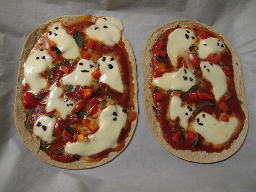 Ghost Pizza Halloween Food 3