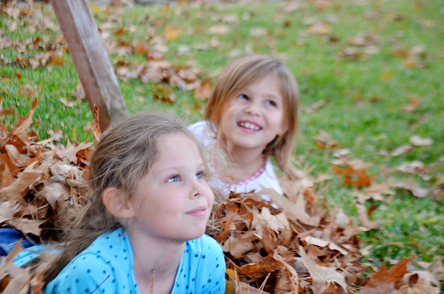 avery and halie in leaves