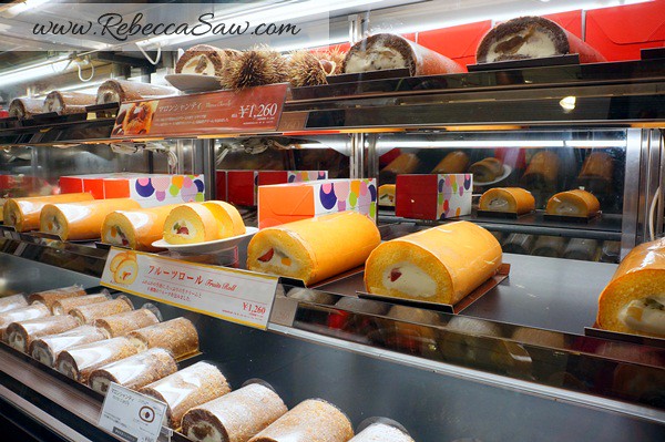 tokyo station - gransta area - cakes and desserts-009