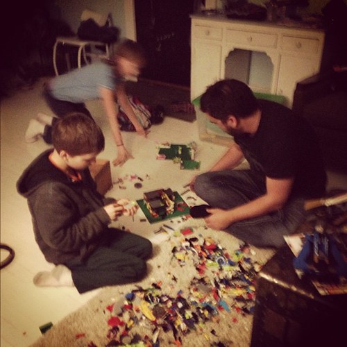 Thanksgiving Eve Lego-a-thon @joshhudnall