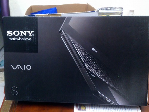 Sony VAIO 13" 筆電外盒