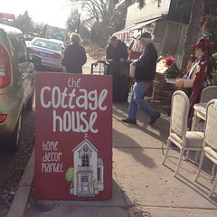 Cottage House Holiday Sale