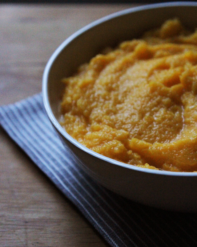mashed butternut squash with roasted garlic and cream