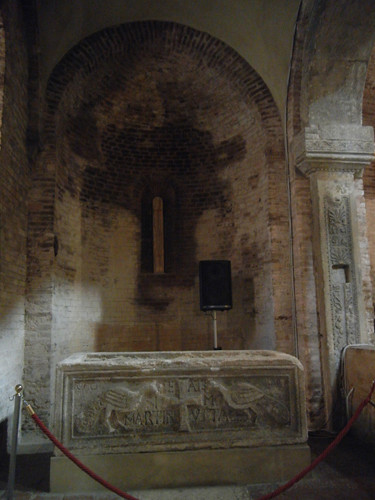 DSCN4871 _ Basilica Santuario Santo Stefano, Bologna, 18 October