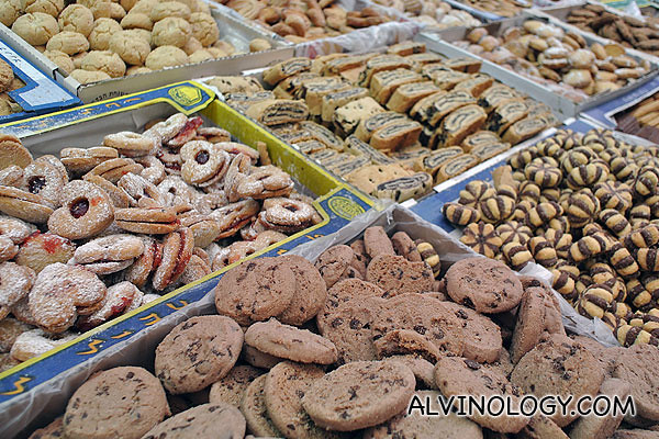 Different kinds of cookies