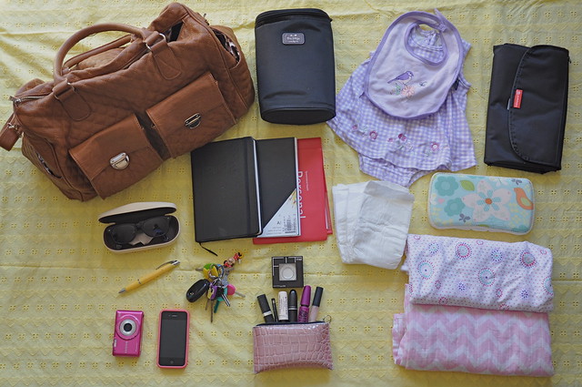 What's In My (Nappy) Bag