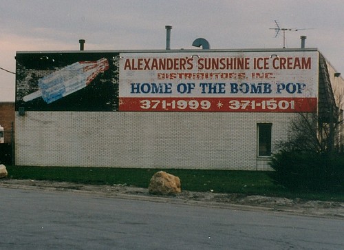 Alexander's Sunshine Ice Cream Company.  Alsip Illinois.  April 1990. by Eddie from Chicago
