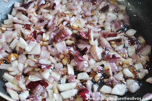 Berenjenas rellenas de salchicha roja www.cocinandoentreolivos (4)