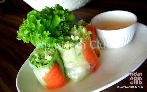Salmon & Vegetable in Rice Paper (P185)