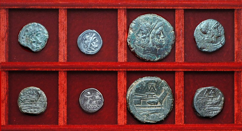 RRC 161 TAL Juventia quadrans, RRC 162 MAT Matiena victoriatus and bronzes (thick letters), Ahala collection, coins of the Roman Republic